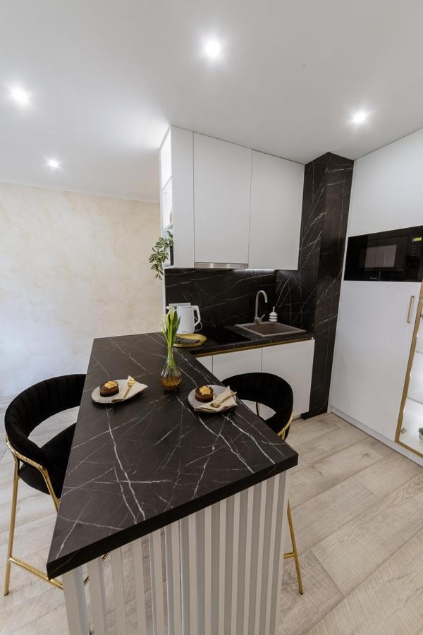 Apartman Stari Toranj III Vukovar Exteriör bild